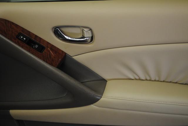 Nissan Murano 2010 photo 4