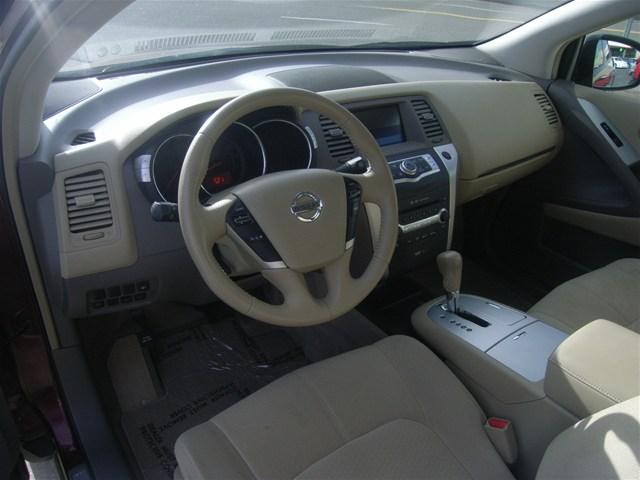 Nissan Murano 2010 photo 2