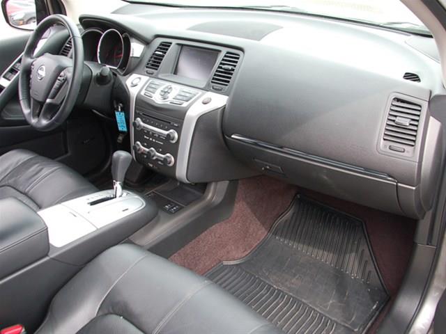 Nissan Murano 2010 photo 2