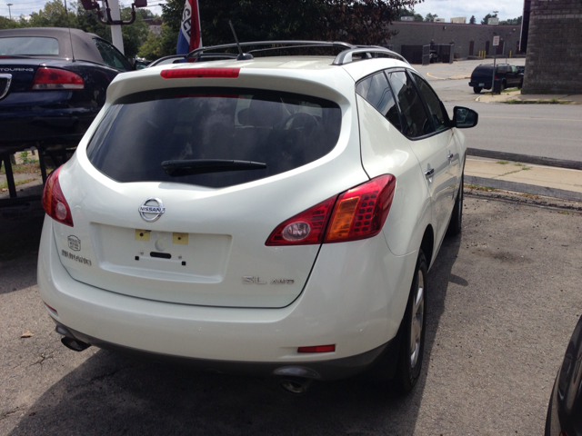 Nissan Murano 2010 photo 4