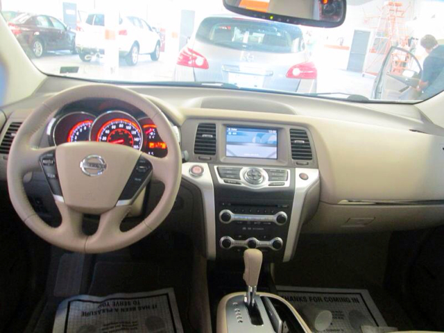 Nissan Murano 2010 photo 4