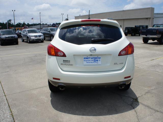 Nissan Murano 2010 photo 2