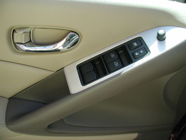 Nissan Murano 2011 photo 1