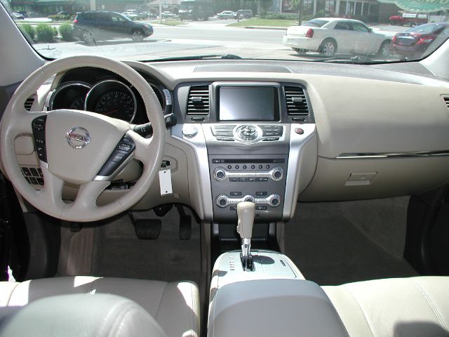 Nissan Murano 2011 photo 8
