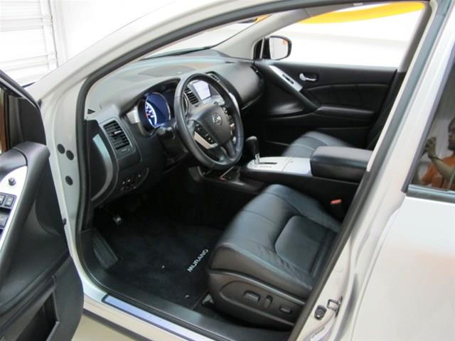 Nissan Murano 2012 photo 8
