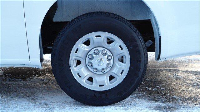 Nissan NV 2012 photo 3