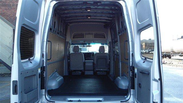 Nissan NV 2012 photo 5