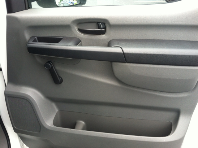 Nissan NV 2012 photo 6
