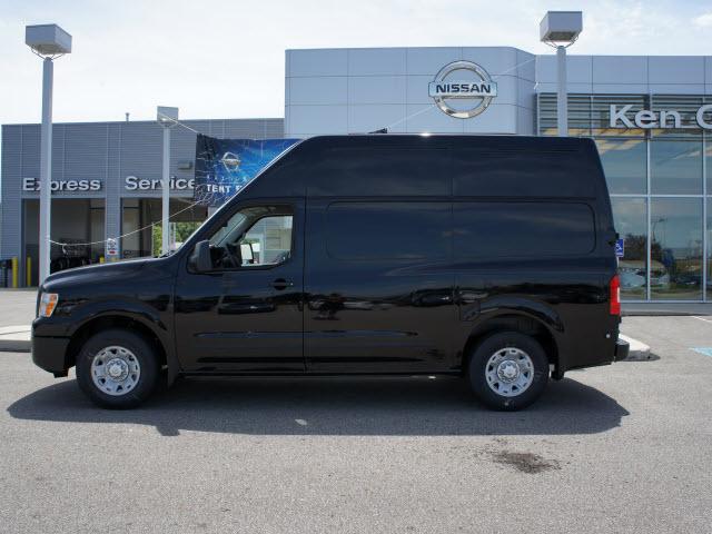 Nissan NV 2012 photo 1