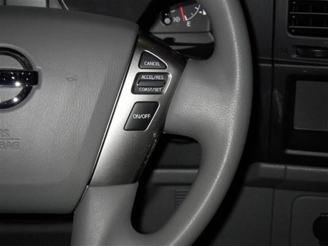 Nissan NV 2013 photo 38