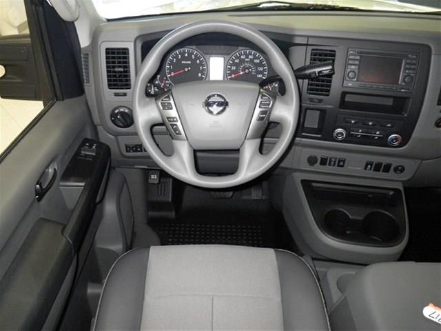 Nissan NV 2013 photo 42