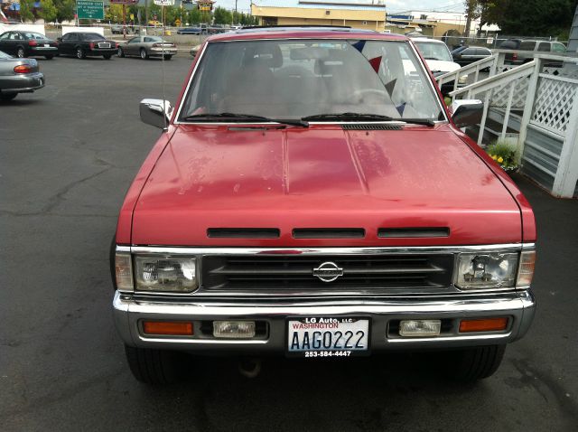 Nissan Pathfinder 1993 photo 1