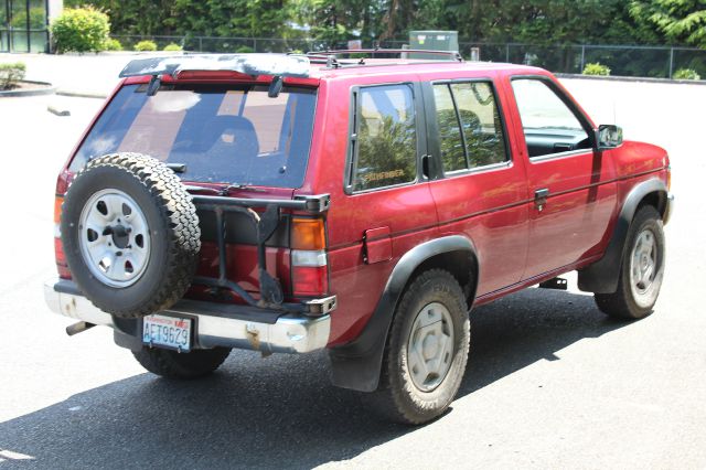 Nissan Pathfinder EX-L AWD SUV