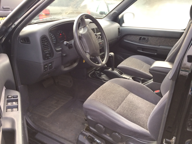 Nissan Pathfinder 1997 photo 3