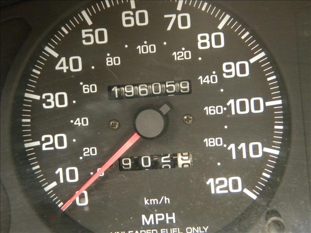 Nissan Pathfinder 1997 photo 4