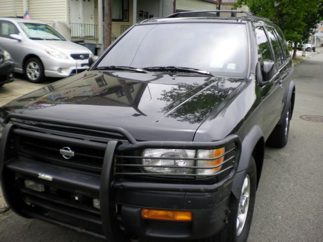 Nissan Pathfinder 1998 photo 8