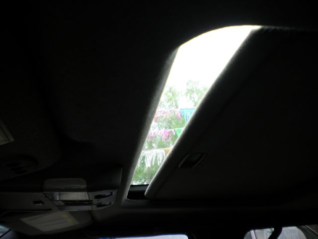 Nissan Pathfinder 1998 photo 9