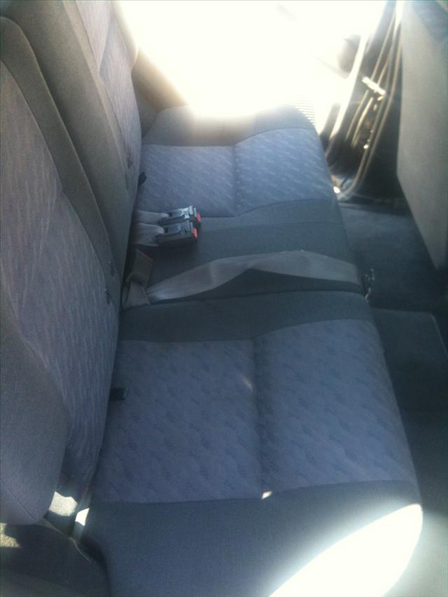 Nissan Pathfinder 1998 photo 5