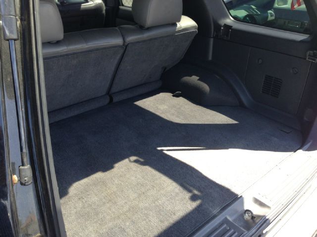 Nissan Pathfinder 1999 photo 2