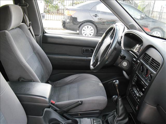 Nissan Pathfinder 1999 photo 5
