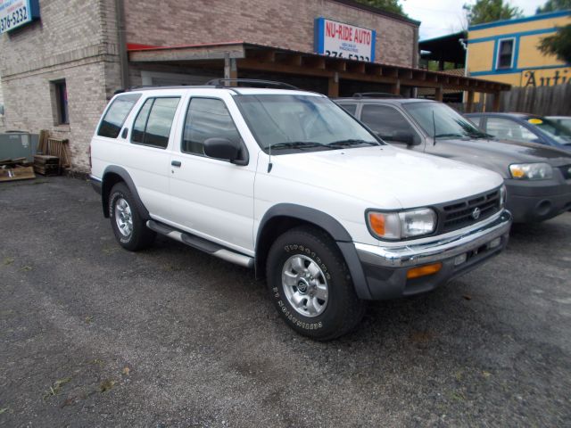 Nissan Pathfinder 1999 photo 4