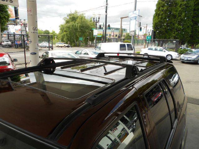 Nissan Pathfinder EXT CAB Z-71 SUV