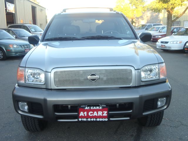 Nissan Pathfinder AWD W/leatherroof (7pass) SUV