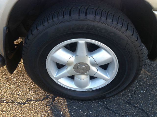 Nissan Pathfinder EX-L AWD SUV