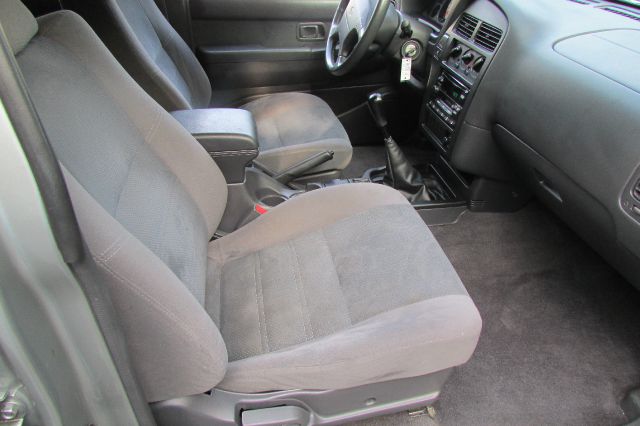 Nissan Pathfinder 1999 photo 4