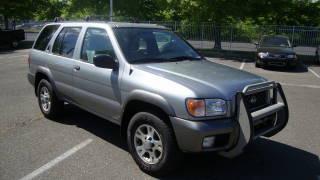 Nissan Pathfinder 2000 photo 1