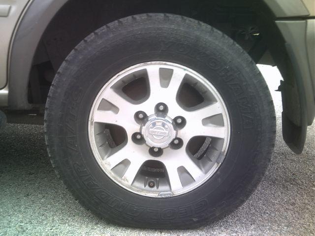 Nissan Pathfinder 2000 photo 4