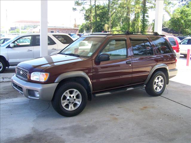 Nissan Pathfinder Unknown Sport Utility