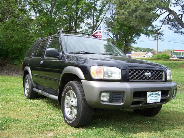 Nissan Pathfinder 2001 photo 4