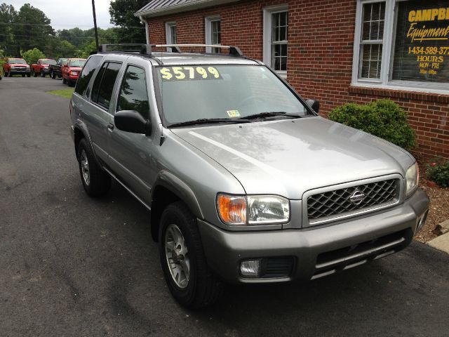 Nissan Pathfinder 2001 photo 3