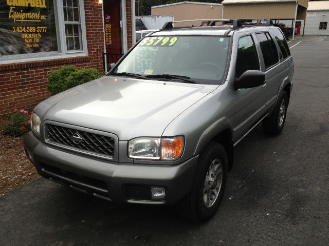 Nissan Pathfinder 2001 photo 4