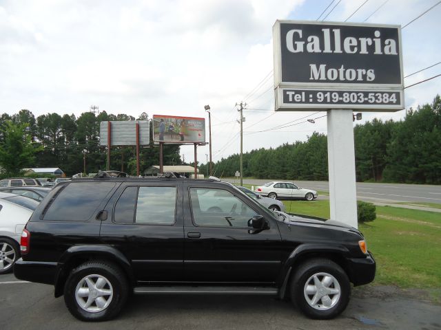 Nissan Pathfinder 2001 photo 3