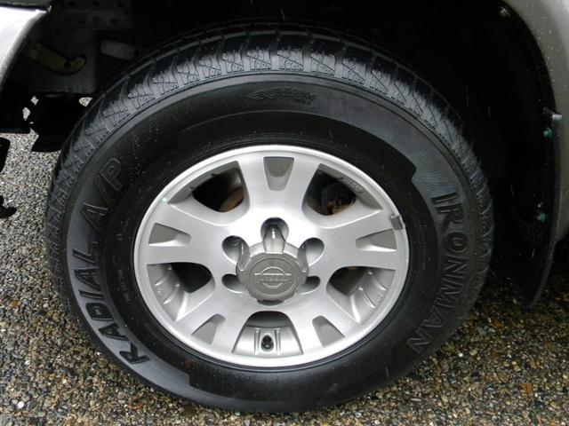 Nissan Pathfinder 2001 photo 1