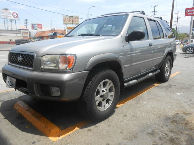 Nissan Pathfinder 2001 photo 3