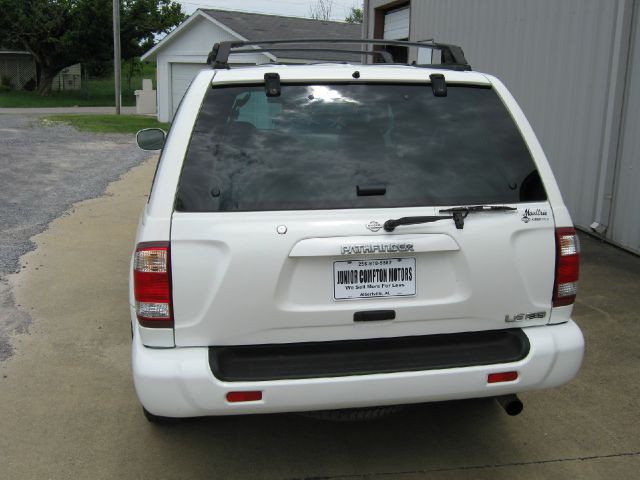 Nissan Pathfinder EX-L AWD SUV