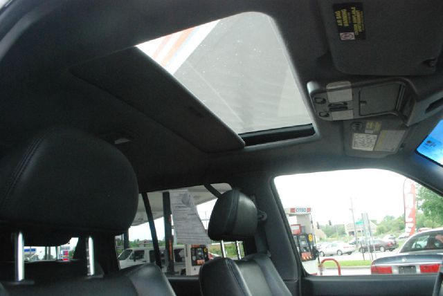 Nissan Pathfinder 2001 photo 6