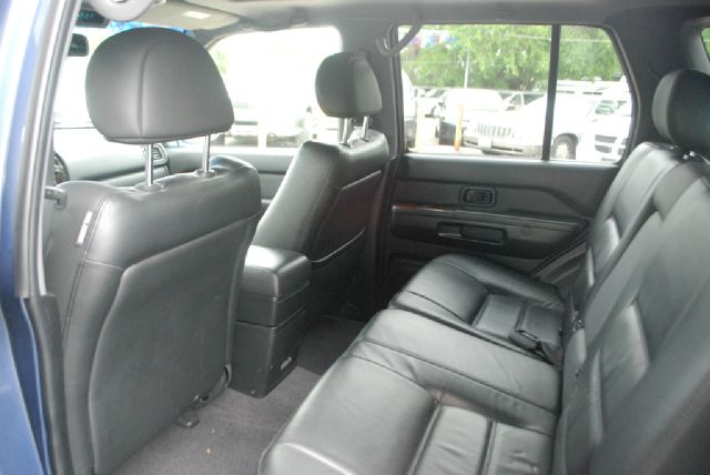 Nissan Pathfinder 2001 photo 8