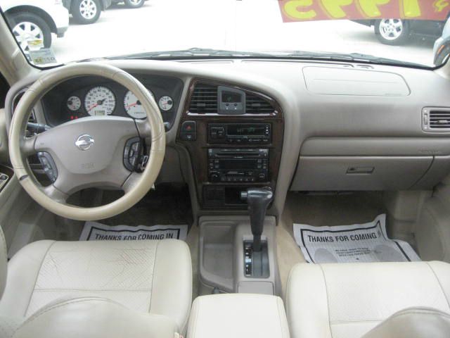 Nissan Pathfinder 2002 photo 3