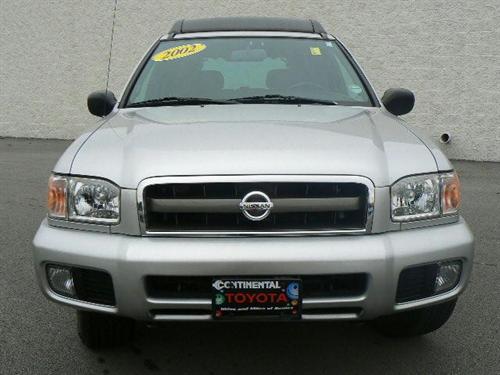 Nissan Pathfinder 2002 photo 2