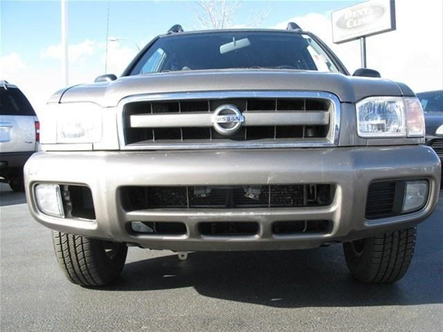 Nissan Pathfinder 2002 photo 5