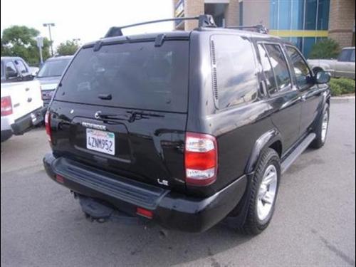 Nissan Pathfinder 2002 photo 4