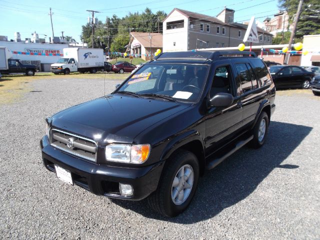 Nissan Pathfinder 2002 photo 1