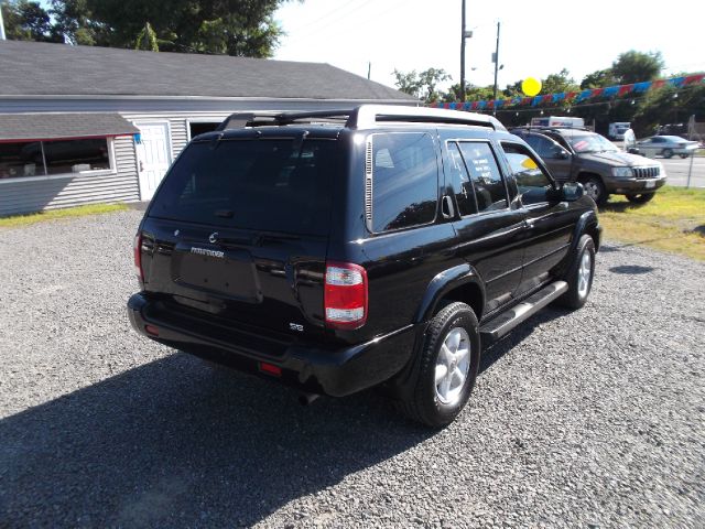 Nissan Pathfinder 2002 photo 3