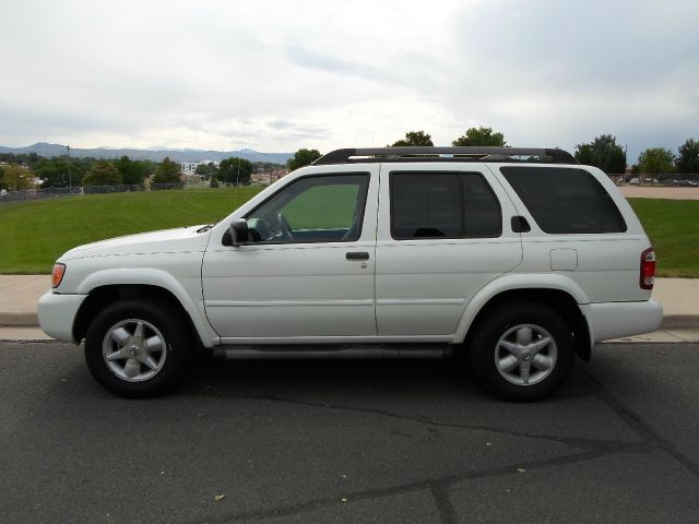 Nissan Pathfinder 2002 photo 4