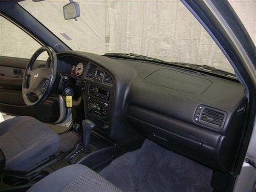 Nissan Pathfinder 2002 photo 1