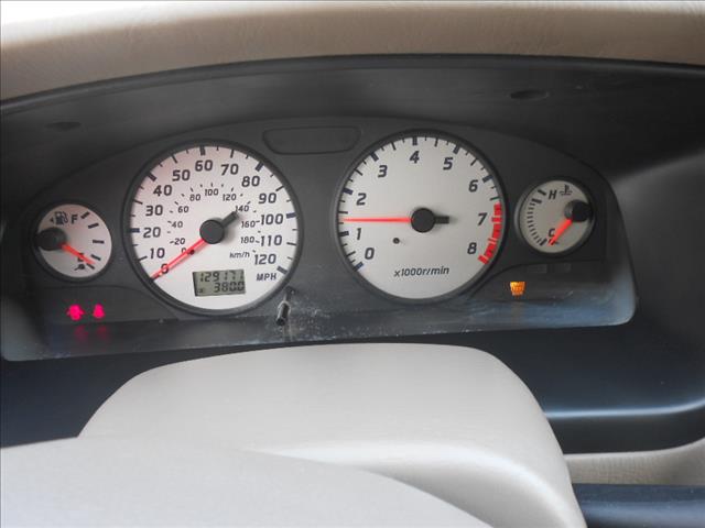 Nissan Pathfinder 2002 photo 1